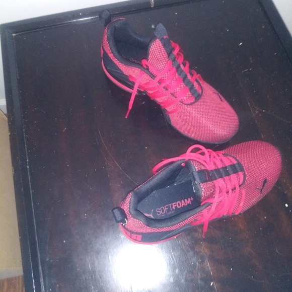 Shoes - Picture 2 of 2